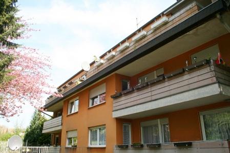 R�ckansicht Mehrfamilienhaus H�rth