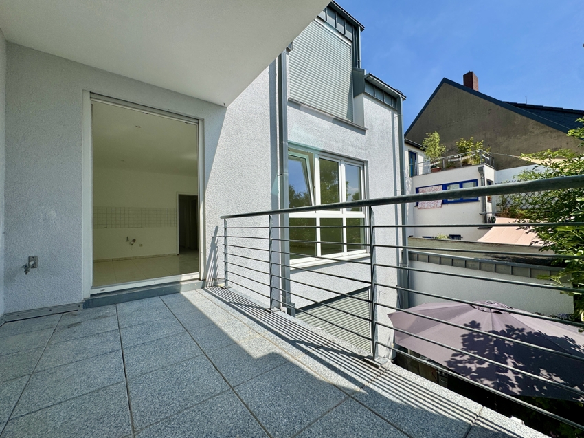 Wundersch�ner Balkon Etagenwohnung H�rth / Efferen