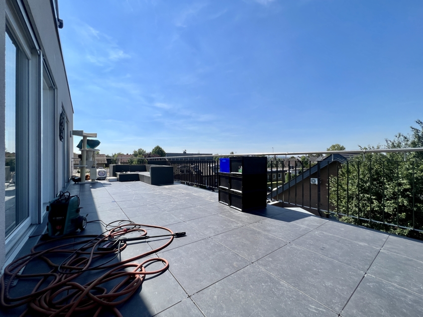 Traumhafte Dachterrasse Penthousewohnung Pulheim