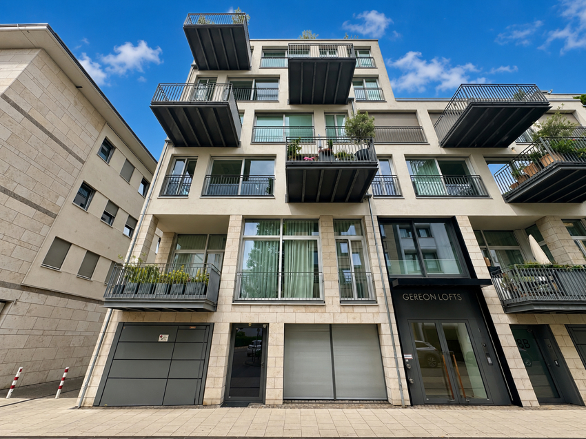 Hausansicht Etagenwohnung K�ln