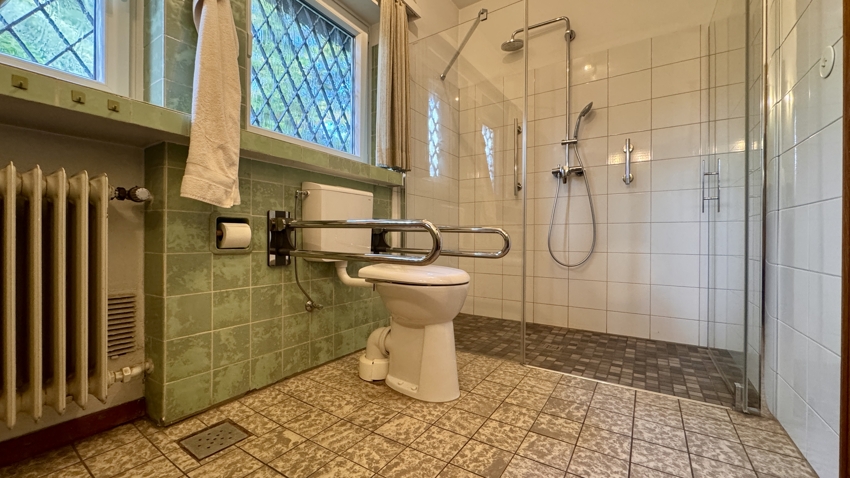 Gro�es Tageslicht-Bad Einfamilienhaus D�ren