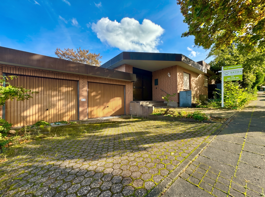 Hausansicht Kopie Zweifamilienhaus Bonn