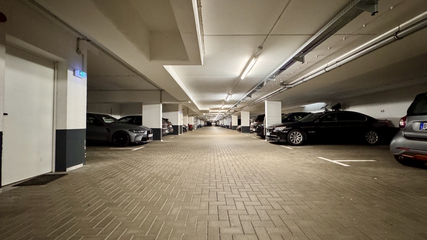 Hauseigene Tiefgarage Etagenwohnung H�rth