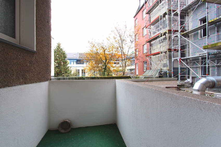 Balkon Etagenwohnung K�ln
