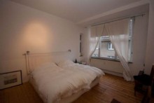 Schlafzimmer ** ALTBAU-CHARME MIT 3,10 M HOHEN DECKEN **