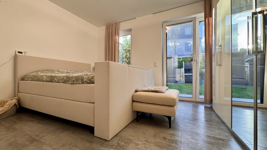 Eltern-Schlafzimmer Etagenwohnung H�rth